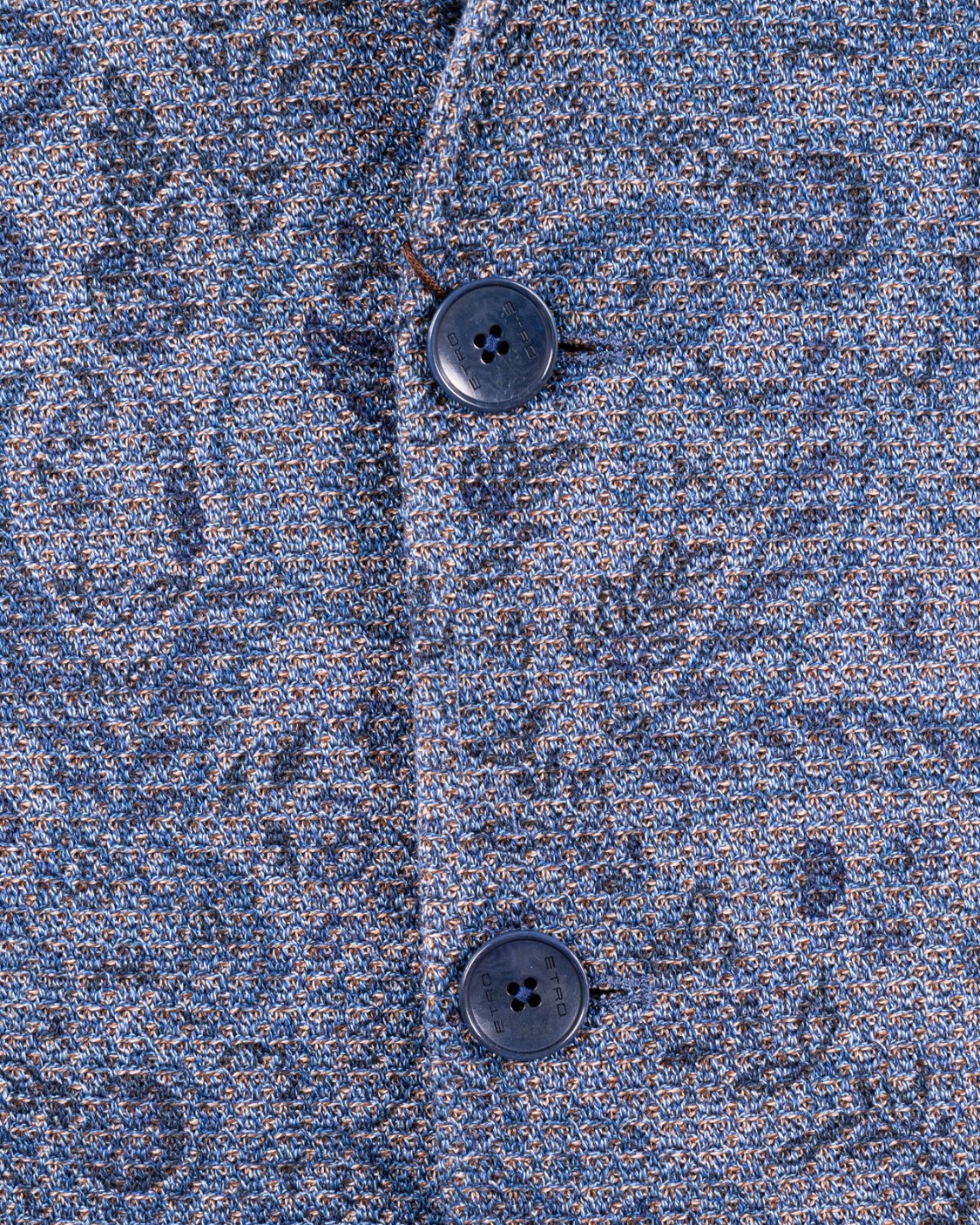 shop ETRO Saldi Giacca: Etro blazer jacquard in cotone.
Vestibilità regular.
Revers classico.
Chiusura monopetto con bottoni.
Taschino a filetto sul petto.
Tasche laterali a pattina.
Bottoni in corno.
Polsi con bottoni.
Spacchi posteriori.
Composizione: 100% cotone.
Made in Italy.. 0001 99IA505-X0880 number 6816874